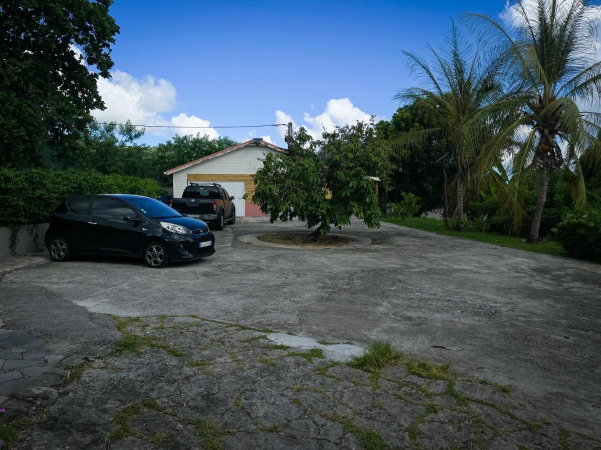 Villa Jouanacaera Le Carbet Luaran gambar