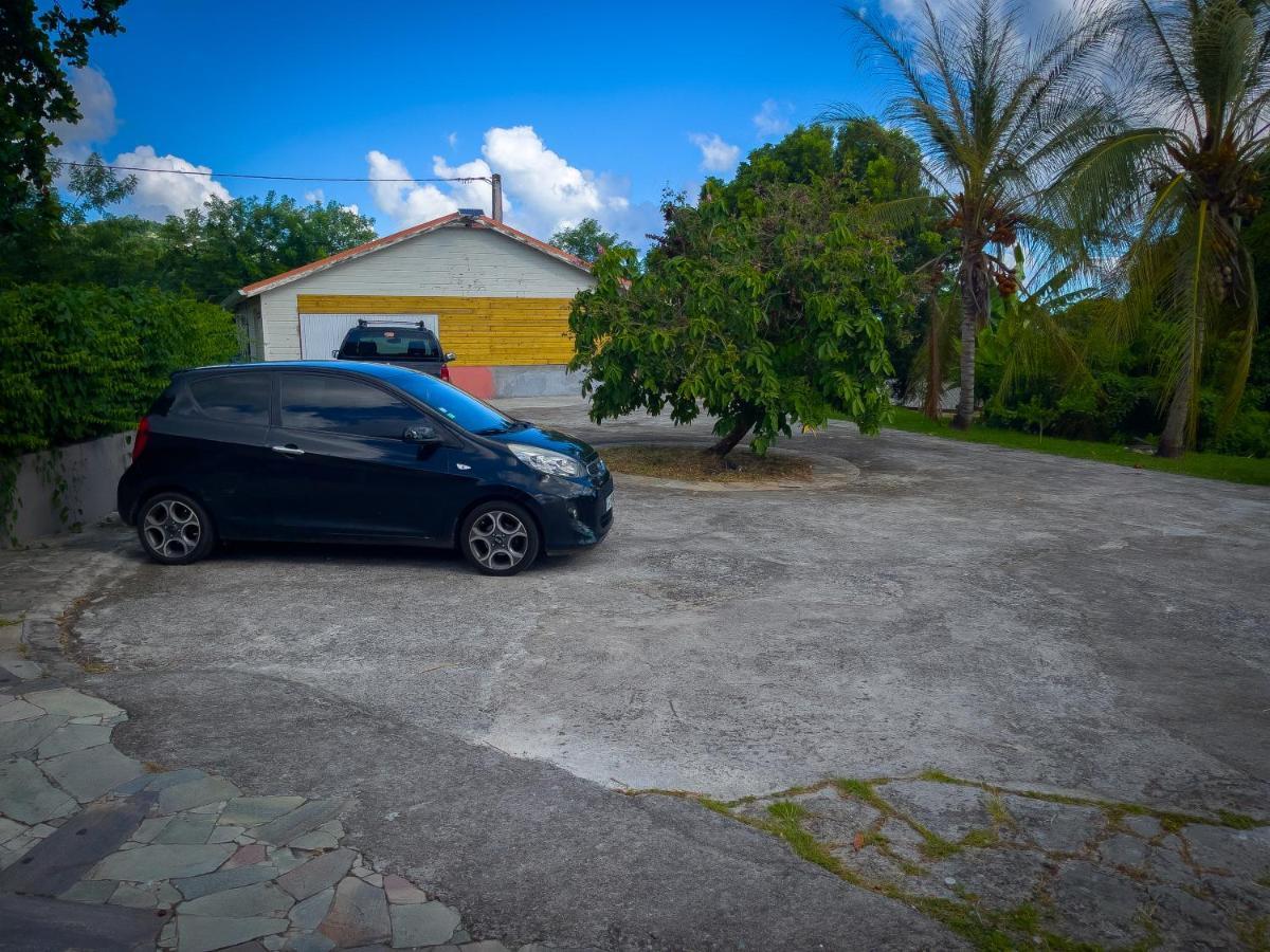 Villa Jouanacaera Le Carbet Luaran gambar